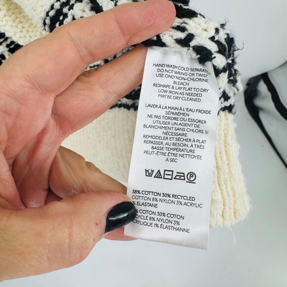 Pilcro Black and Cream Patterned Sweater - Picture 7 of 10